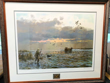 Load image into Gallery viewer, John P. Cowan Coming Home Lithograph Gold Medallion Edition Year 1985 - Brand New Custom Sporting Frame